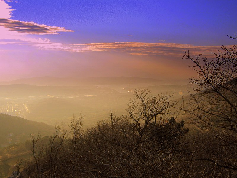 Tramonto con sullo sfondo la Valle delle Noghere (2008).